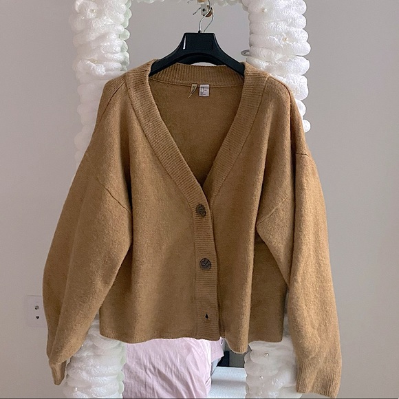 H&M Tan color wide sleeves cardigan - Picture 3 of 4
